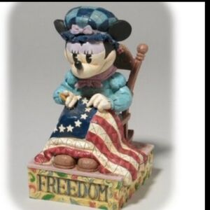 Nib Jim shore stitching freedoms promise figurine Minnie
